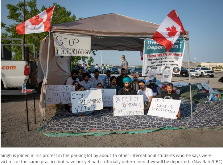 16名留学生在加拿大边境局CBSA扎营，抗议